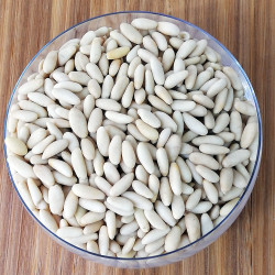 Pinyons del país| Granel | 50g min